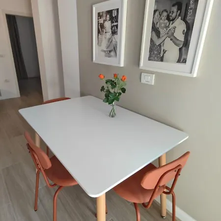 Gili Apartament *