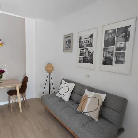 Gili Apartment *